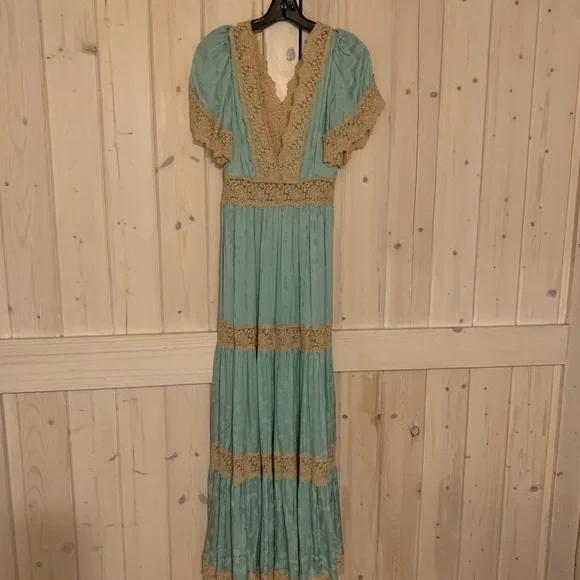 Spell & the Gypsy Collective Ocean dress - Picture 2 of 4